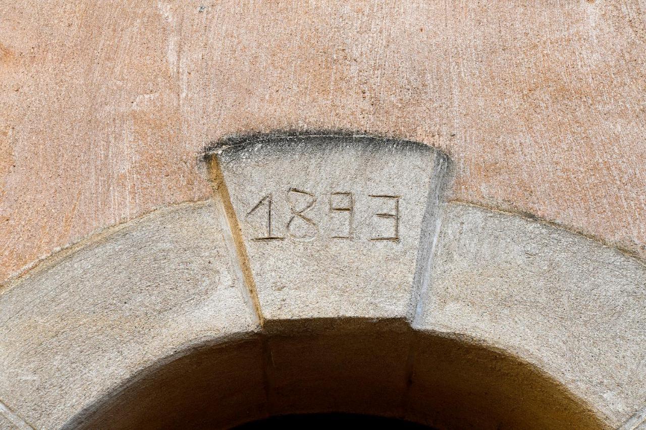 Roussillon en Isere Gite Des Demoiselles En Luberon מראה חיצוני תמונה